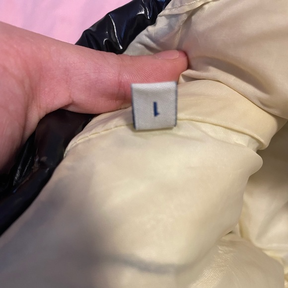 Vintage moncler puffer jacket - Picture 6 of 7